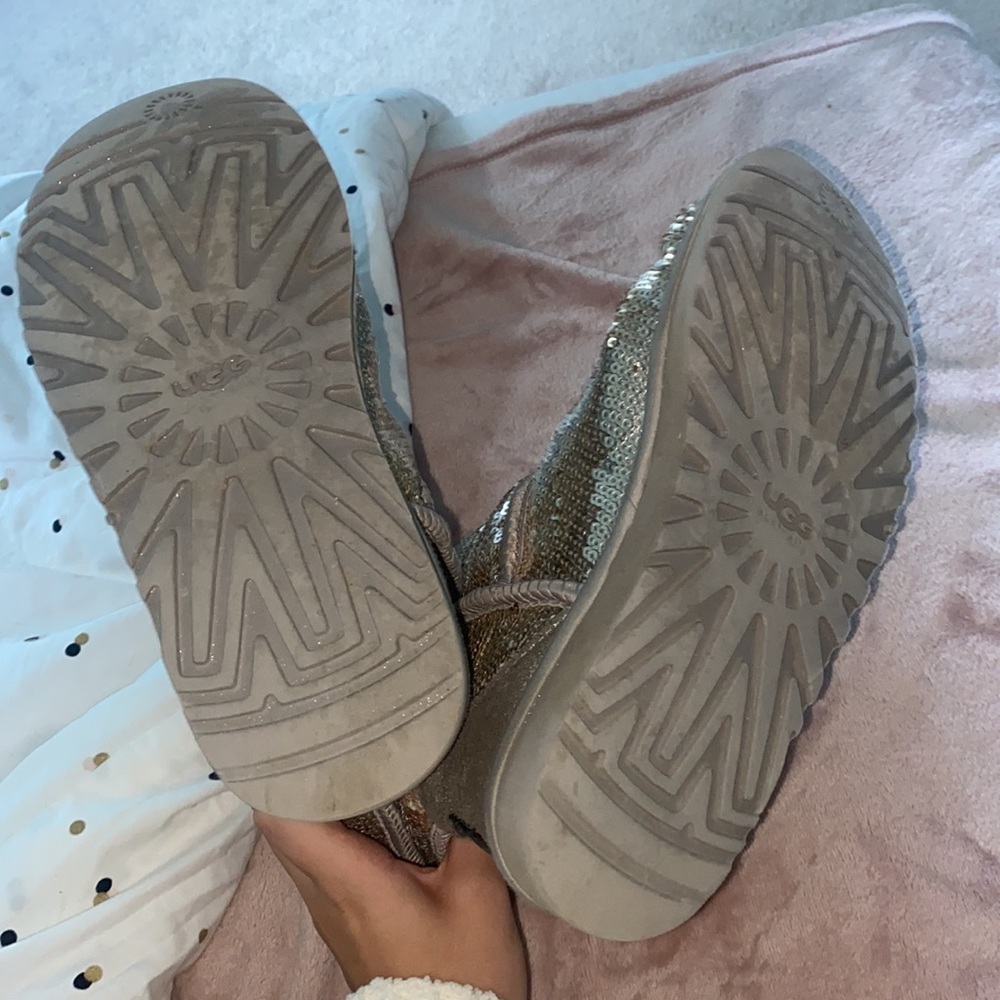 ugg boots - Picture 4 of 4